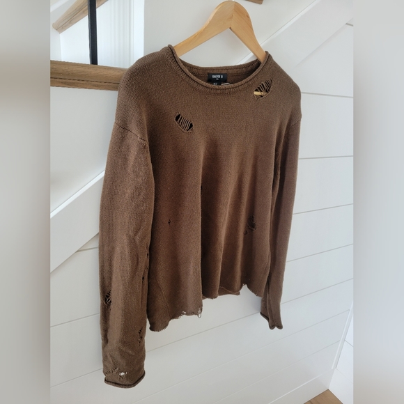 Forever 21 Distressed Drop-Sleeve Sweater - Size Small - Gently Worn - Picture 3 of 6